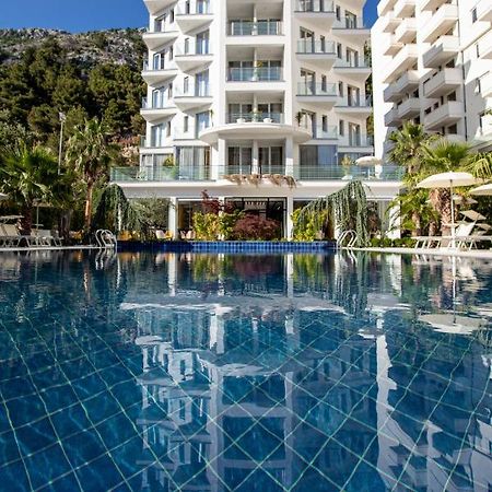 Mille Amici Hotel Shengjin Bagian luar foto